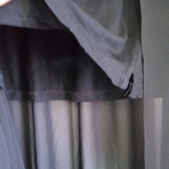 Tobi double spliced black mesh overlay maxi skirt in women's size small - Picture 6 of 11